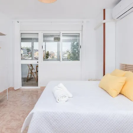 Apartmán Bhost - Carihuela *